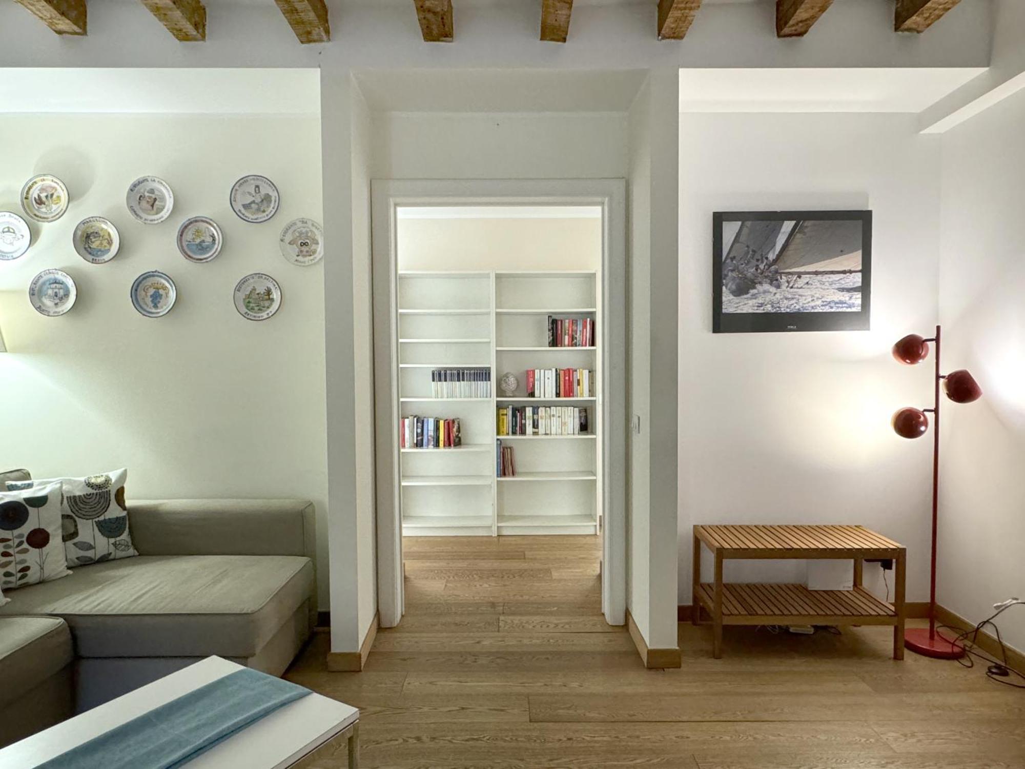 Joivy Cosy Ticinese Retreat 1-Bed Flat Near The Duomo Apartman Milánó Kültér fotó